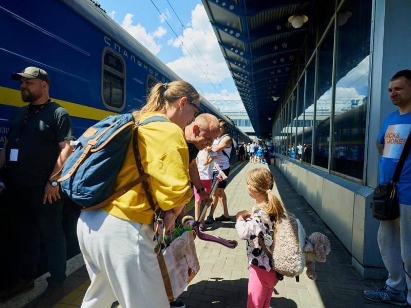 Стаття Між Києвом і Запоріжжям запускають додатковий поїзд Ранкове місто. Одеса