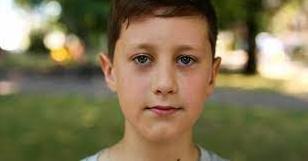 Статья 11-річний хлопчик зібрав 50 тисяч гривень на реабілітацію солдату, який втратив ногу у бою Утренний город. Одесса