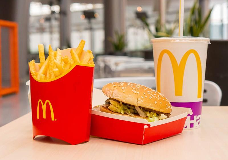 Стаття McDonald’s відкриває перші три ресторани у Києві Ранкове місто. Одеса