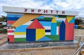 Стаття Перший вуличний бункер одесити встановили у Миколаєві – його вже розписали художники (фото) Ранкове місто. Одеса