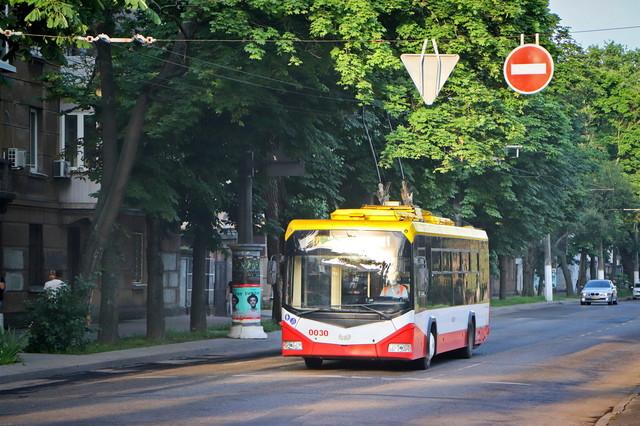 Статья Одеські тролейбуси повернулися на звичні маршрути Утренний город. Одесса