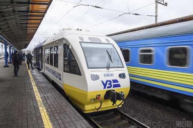 Стаття «Укрзалізниця» повідомила важливу новину для пасажирів, які через тривогу не встигають на поїзд Ранкове місто. Одеса