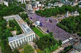 Стаття У Молдові відбувся великий мітинг на підтримку європейського вибору країни (фото) Ранкове місто. Одеса