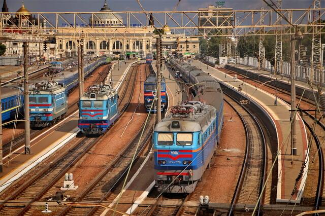Стаття Новий розклад пасажирських поїздів створює нові маршрути з Одеси Ранкове місто. Одеса