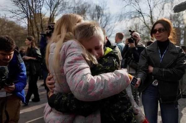 Стаття Як Росія викрадає українських дітей: з якими проблемами стикаються родини після їхнього повернення Ранкове місто. Одеса