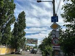 Стаття В Одесі на Балківській облаштовують велосмугу з буферними зонами (фото) Ранкове місто. Одеса