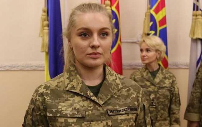 Стаття Уперше в історії країни: в Україні затвердили військову польову форму для жінок. ФОТО Ранкове місто. Одеса
