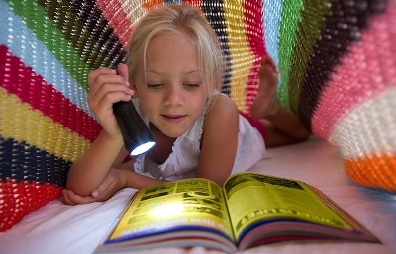 Стаття Навчити дитину любити книжки: як розвинути читацьку звичку? Ранкове місто. Одеса