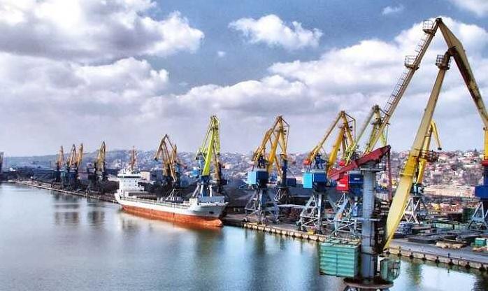 Стаття Прорив блокади у Чорному морі: у портах біля Одеси відновився жвавий рух суден Ранкове місто. Одеса