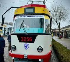 Стаття В Одесі відремонтували трамвайний вагон з використанням інновацій (фото) Ранкове місто. Одеса