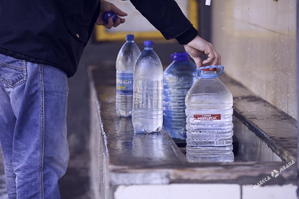 Стаття Вода стане чистішою: в Одесі комунальники оновлюють фільтраційне обладнення бюветів Ранкове місто. Одеса